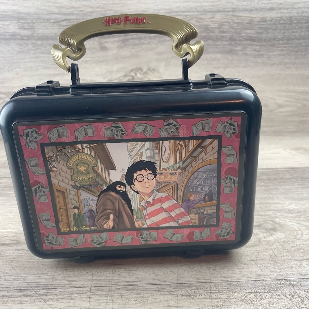 Vintage Harry Potter Plastic School Box 7x5x3” Pencil Supply Case - Picture 2 of 9